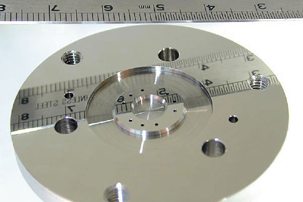 Mirror surface finishing(For semiconductor equipment)
