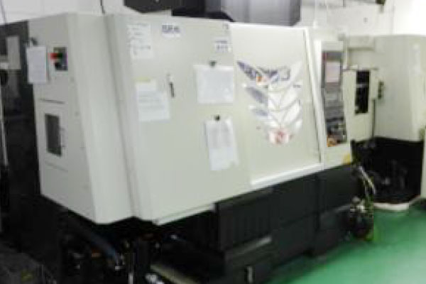 Five-axis machining center