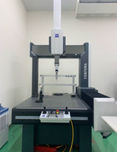 CNC three-dimensional coordinate measuring machine (TOKYO SEIMITSU)