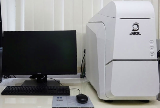 走査型電子顕微鏡(SEM/EDS)